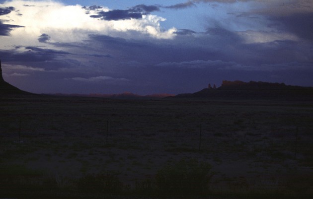 Monument Valley in der Dämmerung